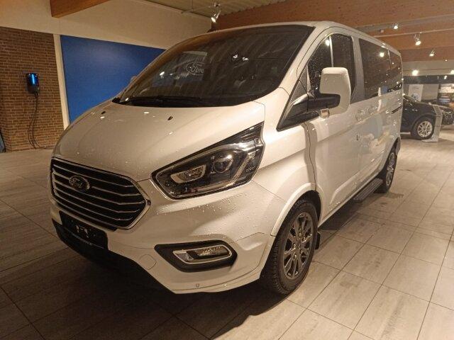 FORD Tourneo Custom TITANIUM NAVI / AHK / / KAMERA / PDC